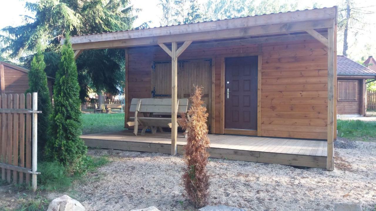 Domki Nad Jeziorem W Karlowicach Karlowice Exterior foto